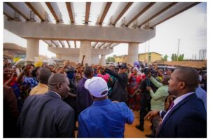 c7b0222f-a65b-47e1-90f9-c9917906bd33