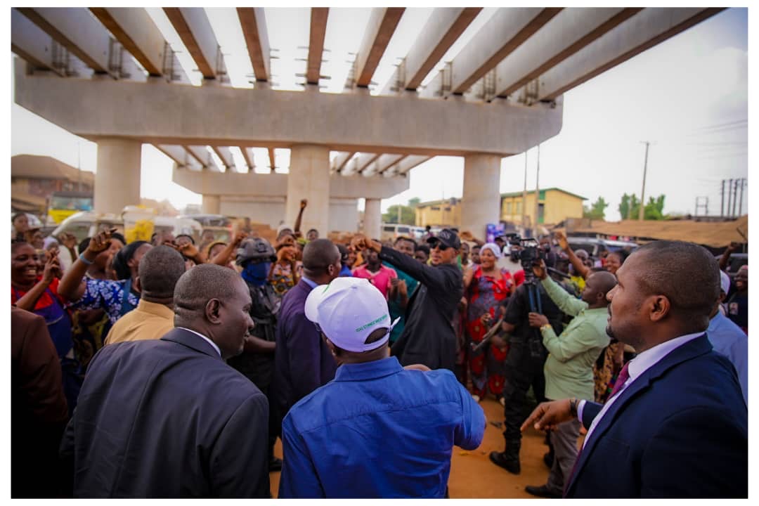 c7b0222f-a65b-47e1-90f9-c9917906bd33