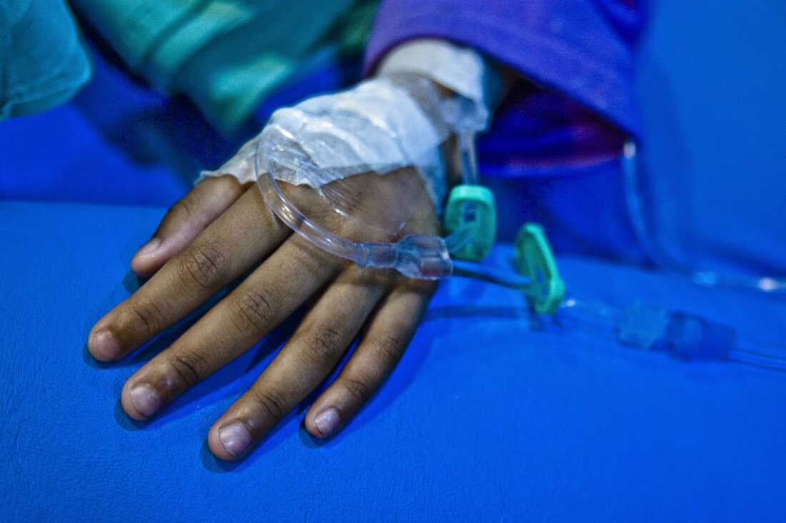 Pediatrics oncology sector, child undergoing cancer