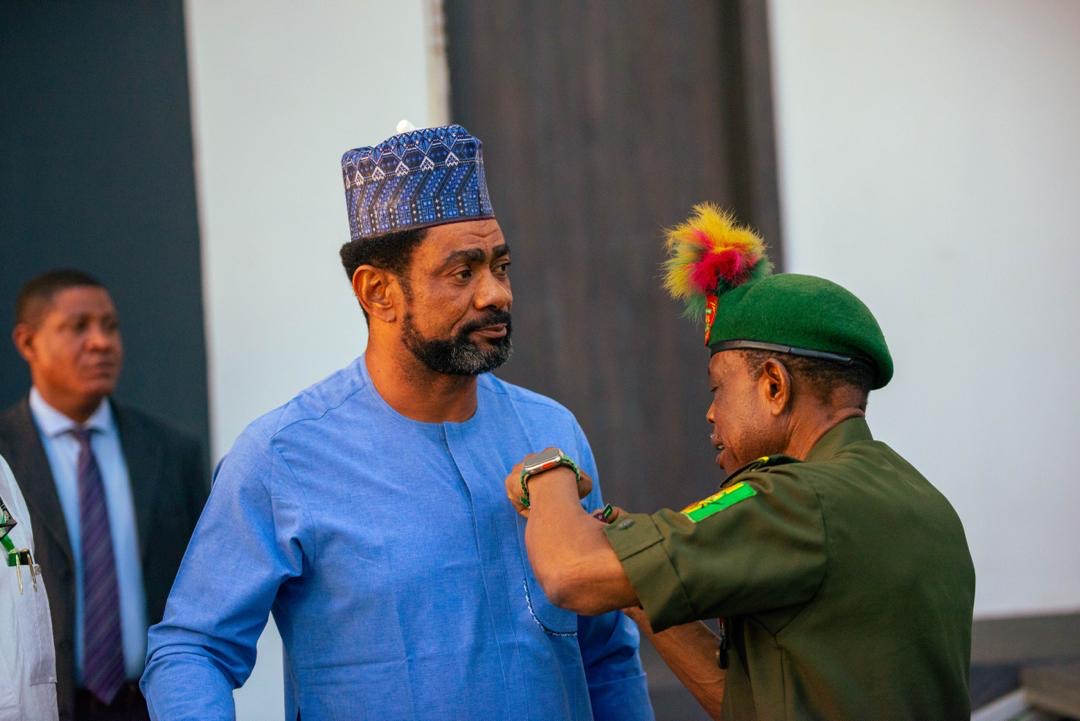 e9b3408f-3708-4c41-9c7f-8c51dcc726f1