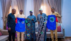 7f733daa-e94c-4695-8f77-547346f30992