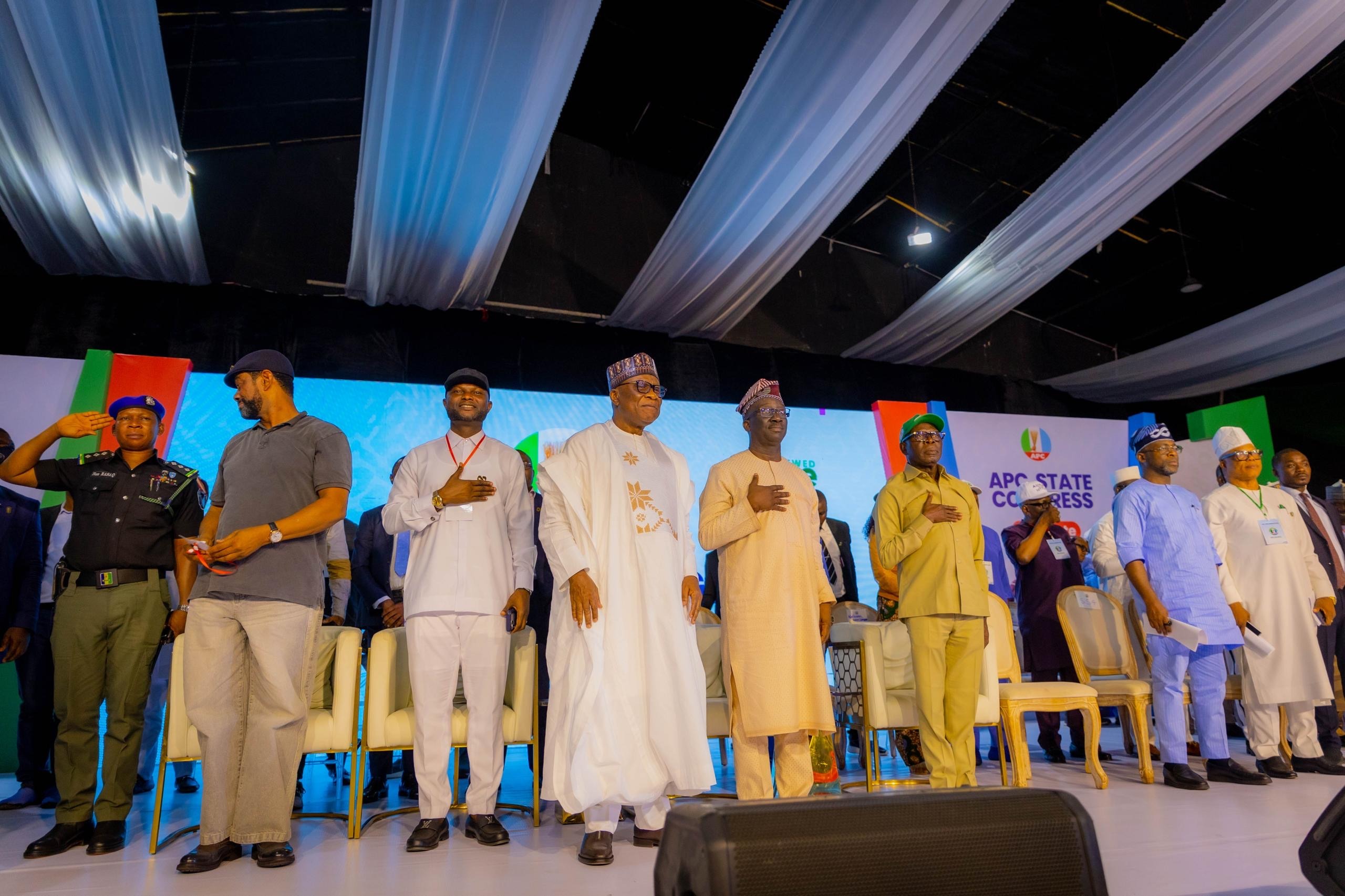 cfbffff4-cb84-4d9d-aadf-e2675935c21f