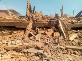 collapse building