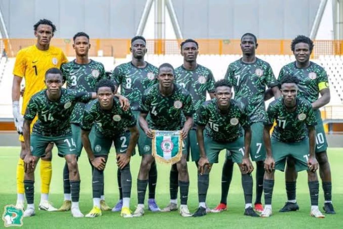 Flying-Eagles-1200×800